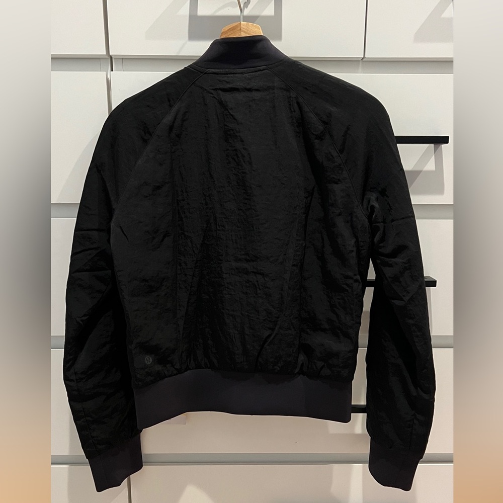 Lululemon reversible jacket - Picture 4 of 9